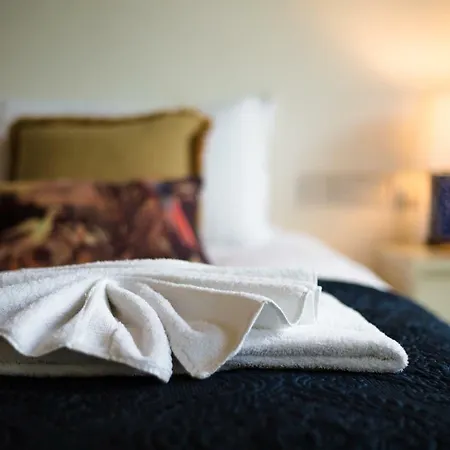 Berkeley Square House Penzion 3*