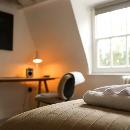 Berkeley Square House Penzion 3*