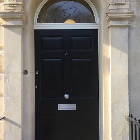 Gæstehus Berkeley Square House 3*