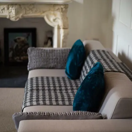 Berkeley Square House 3*