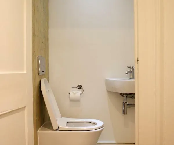 Berkeley Square House 3* Bristol