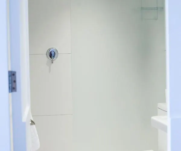 Berkeley Square House 布里斯托