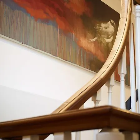 Berkeley Square House 3*