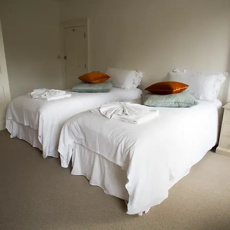 Berkeley Square House ゲストハウス