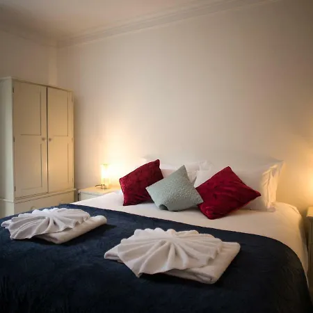 Berkeley Square House 3* Bristol
