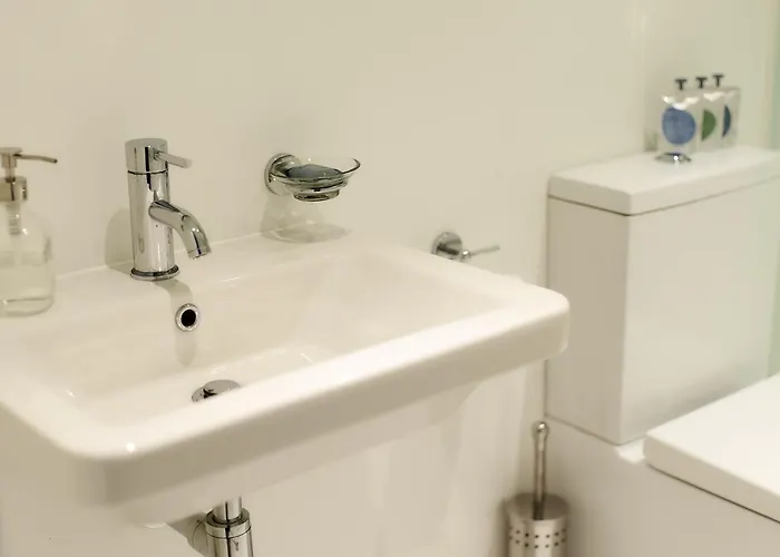 Berkeley Square House