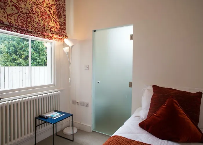 Berkeley Square House 3* Bristol