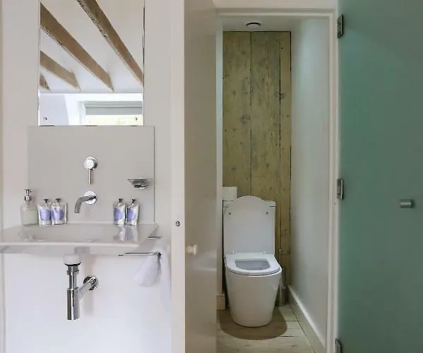 Berkeley Square House Πανσιόν 3*