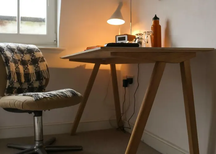 Πανσιόν Berkeley Square House 3*